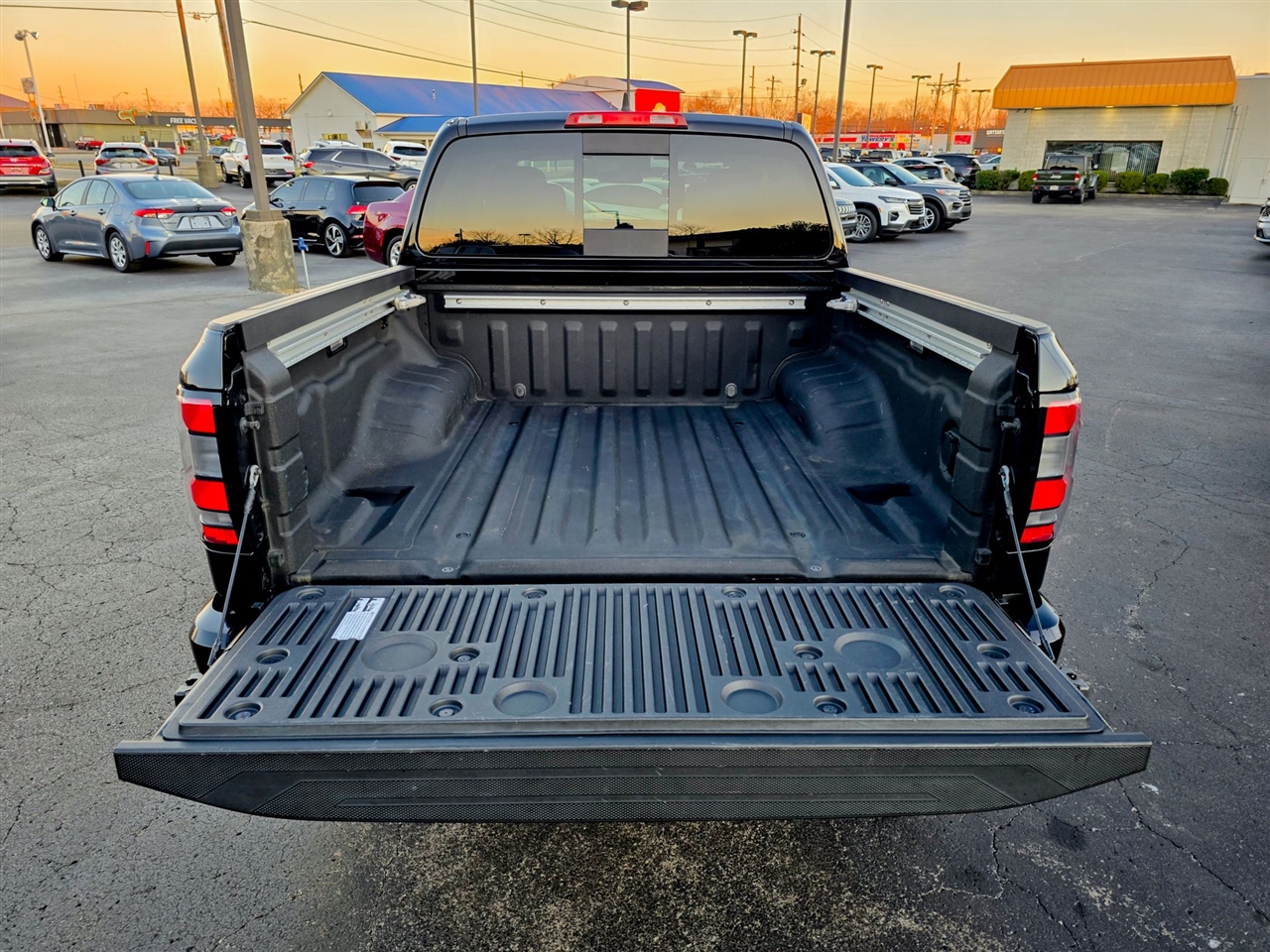 Nissan Frontier  2023