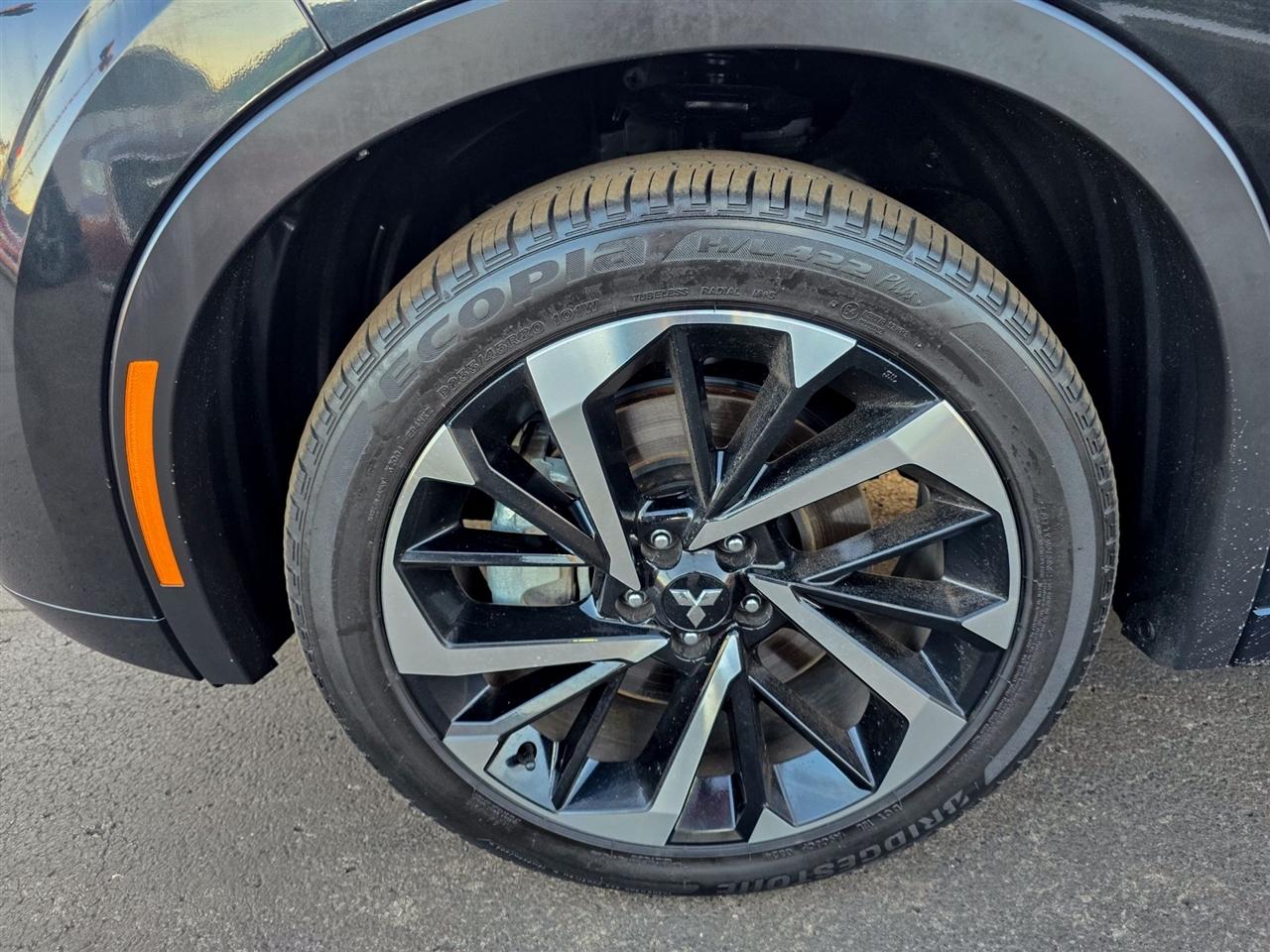 Mitsubishi Outlander Plug-In Hybrid  2024