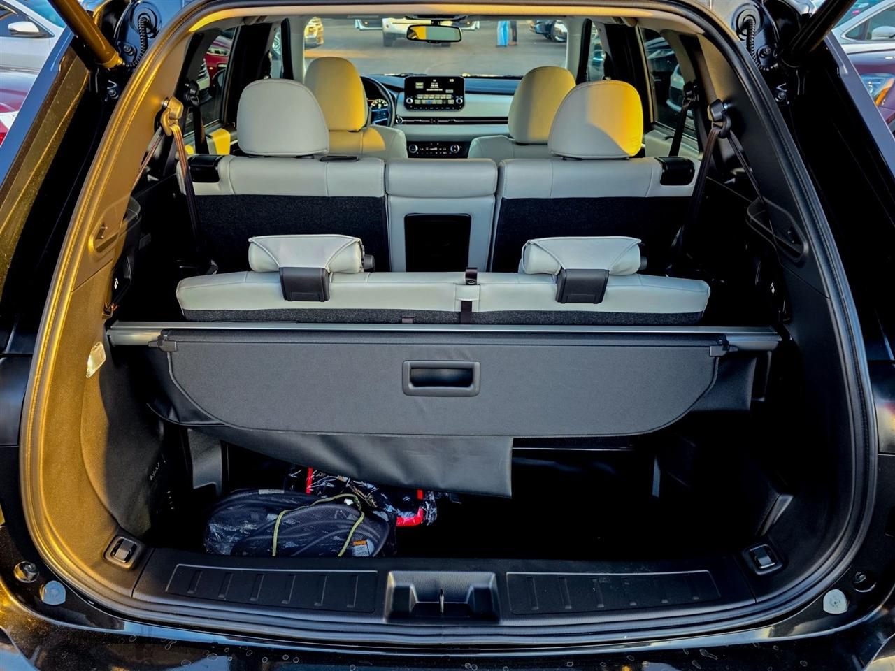 Mitsubishi Outlander Plug-In Hybrid  2024