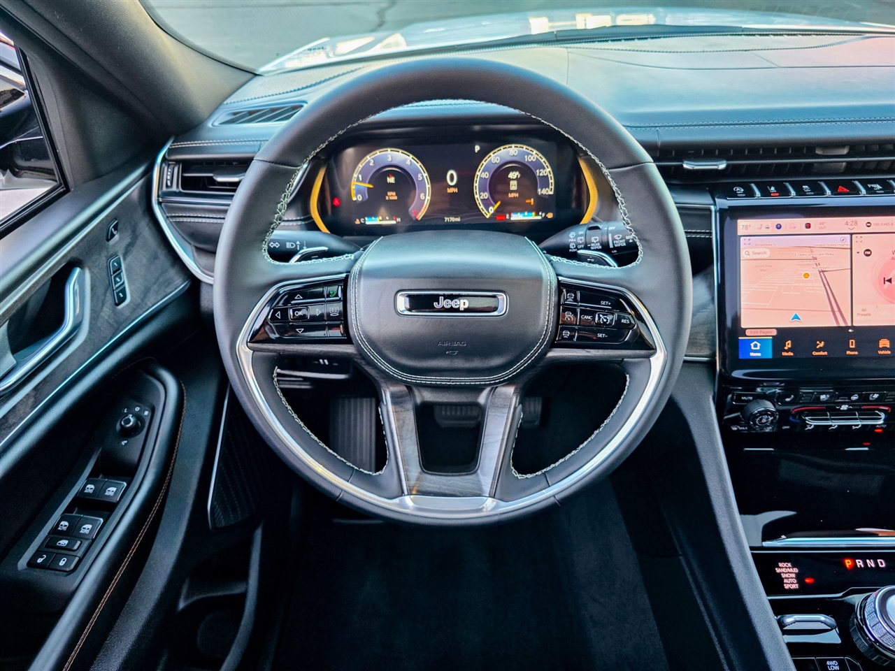 Jeep Grand Cherokee L  2025