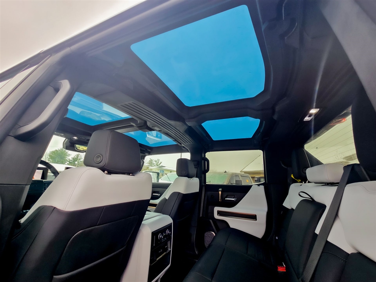 GMC HUMMER EV Pickup  2024