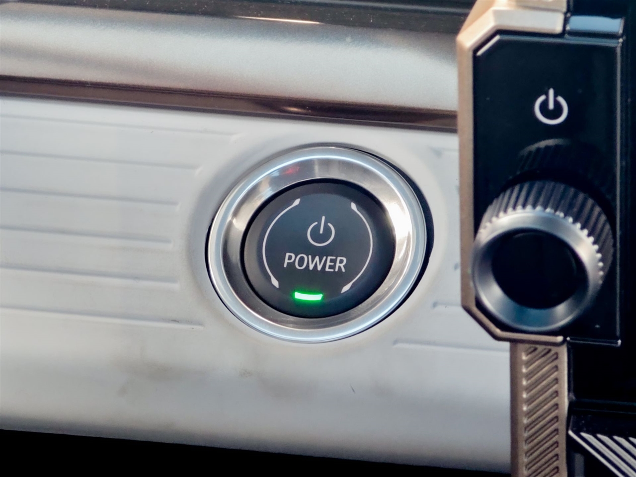 GMC HUMMER EV Pickup  2024