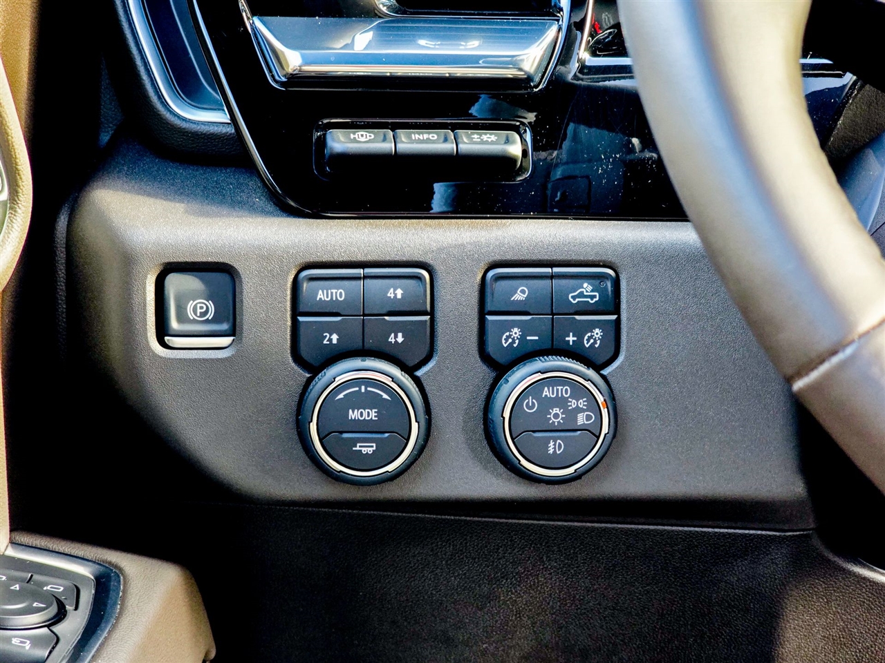 Chevrolet Silverado 1500  2024