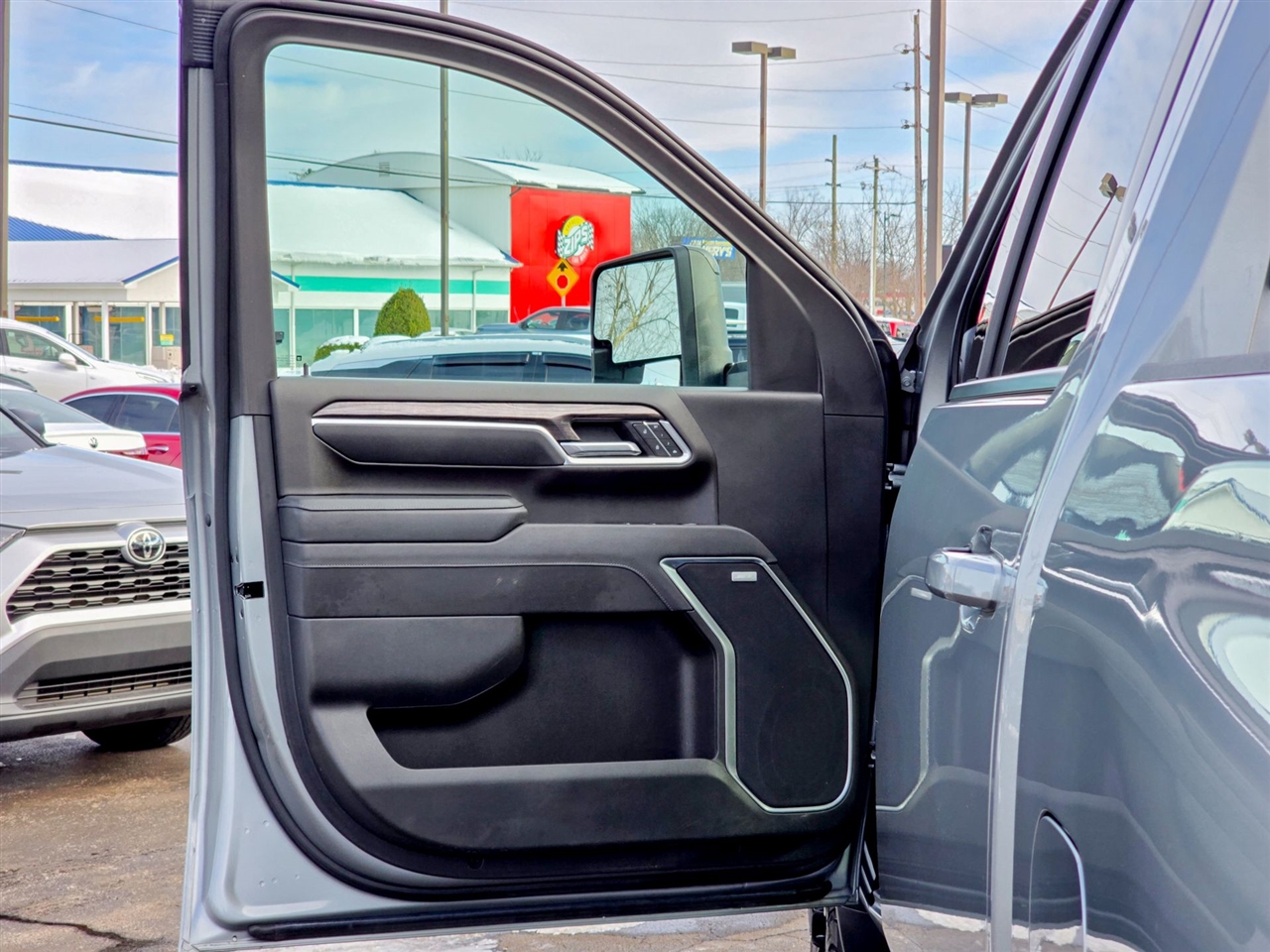 Chevrolet Silverado 2500HD  2025