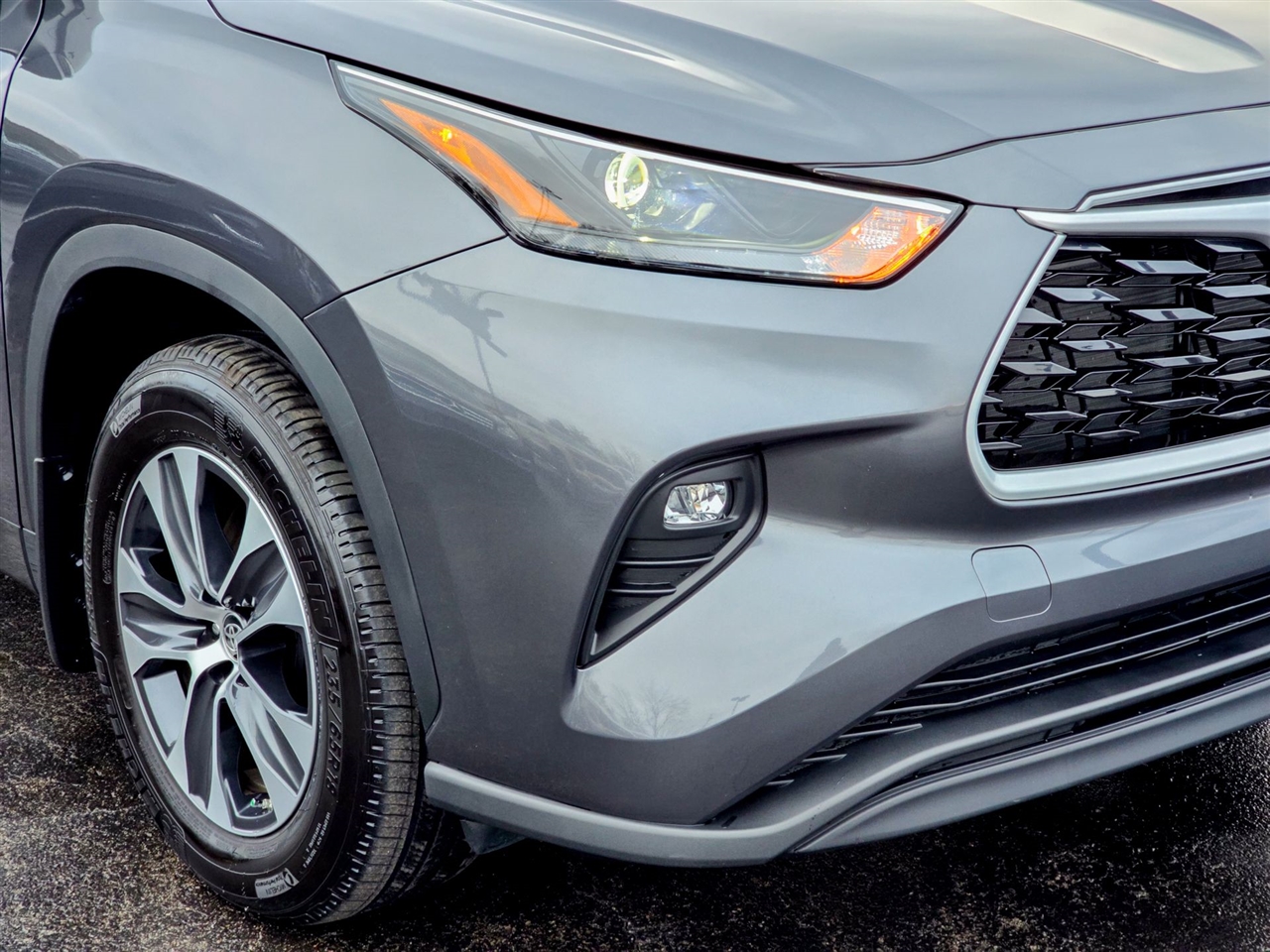 Toyota Highlander  2025