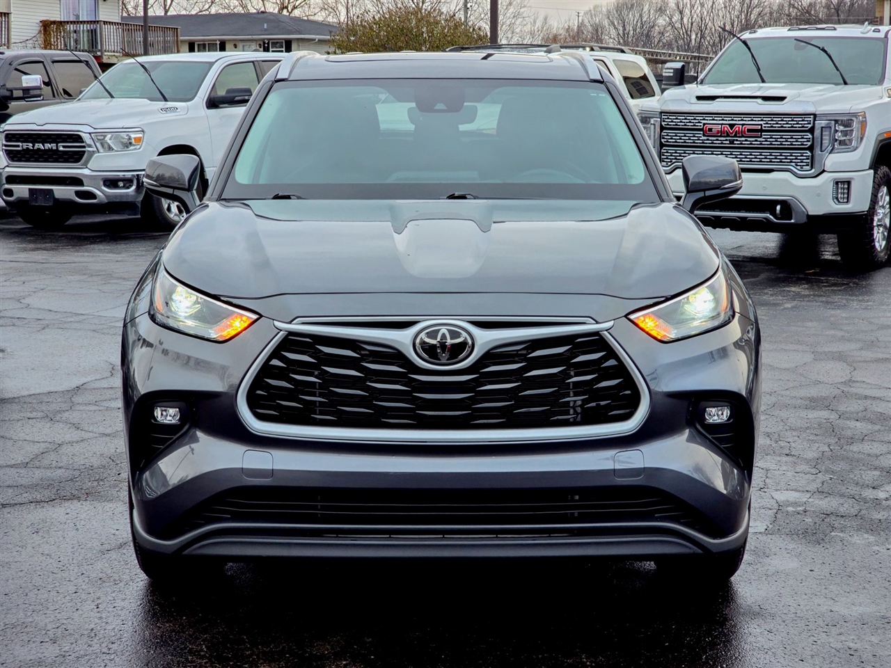 Toyota Highlander  2025