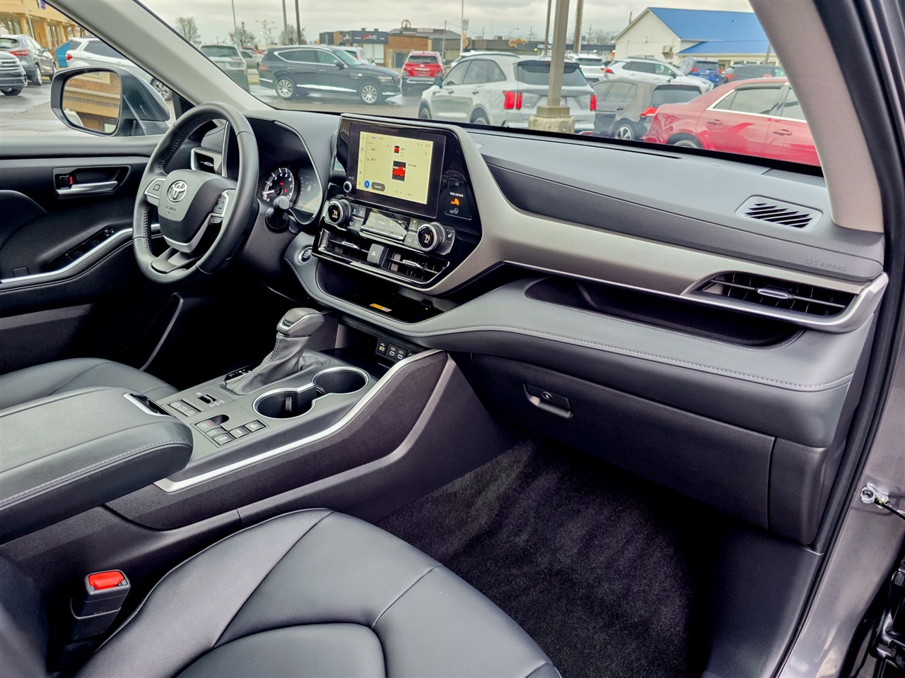 Toyota Highlander  2025