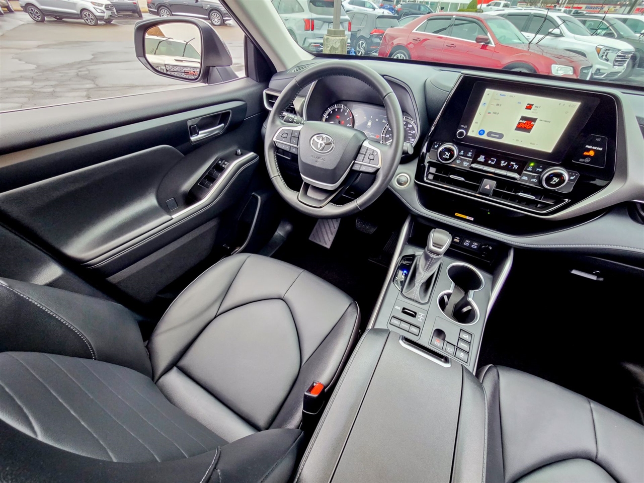 Toyota Highlander  2025