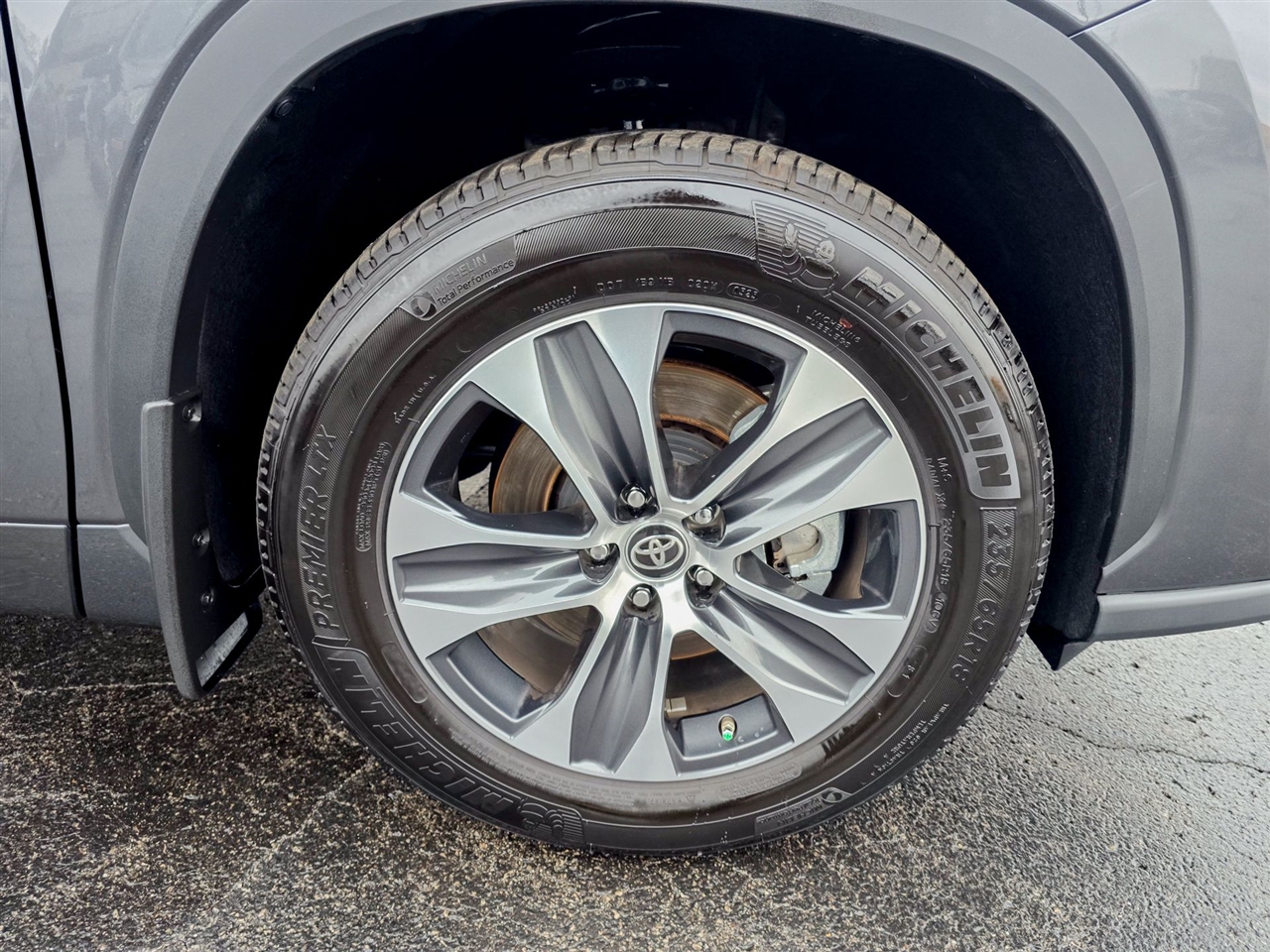 Toyota Highlander  2025