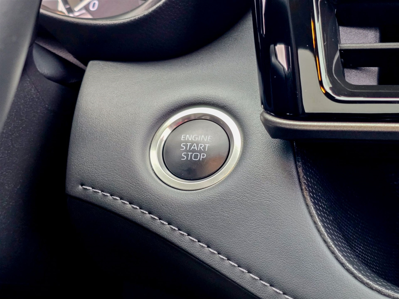 Toyota Highlander  2025