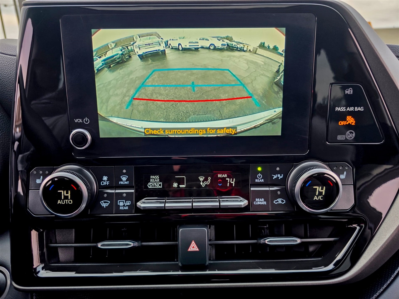 Toyota Highlander  2025