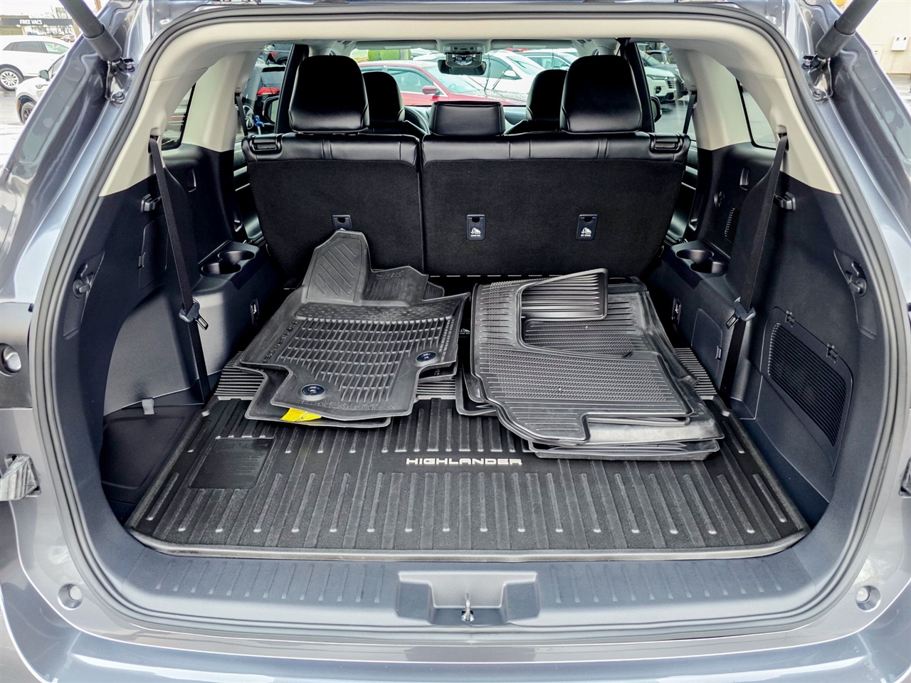 Toyota Highlander  2025