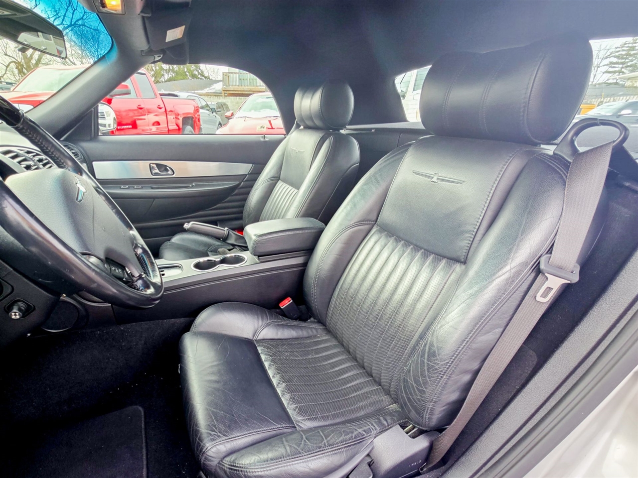 Ford Thunderbird  2004