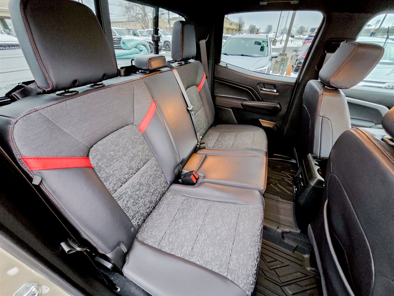 Chevrolet Colorado  2024