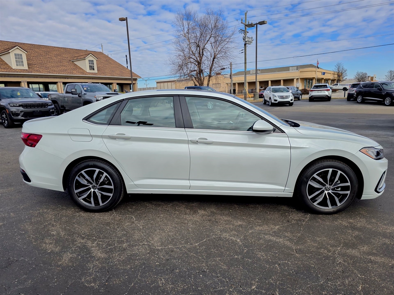 Volkswagen Jetta  2025