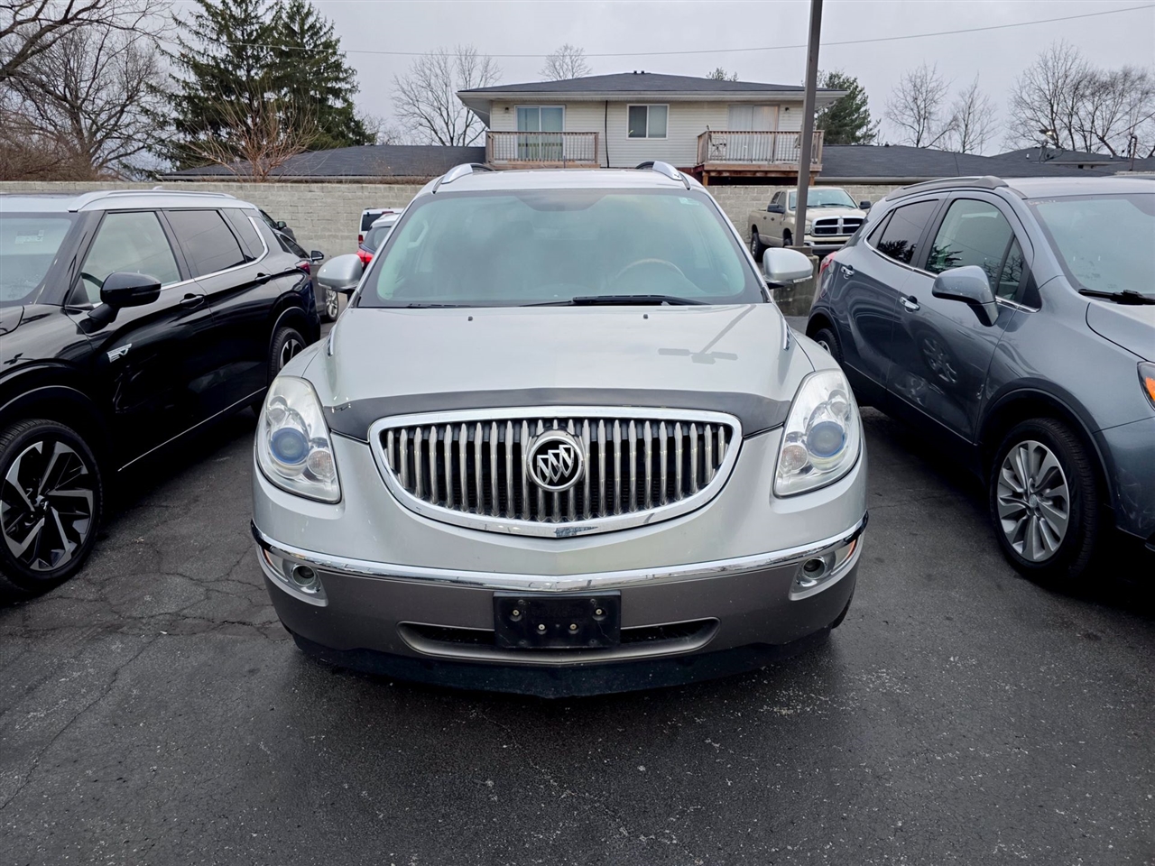 Buick Enclave  2010