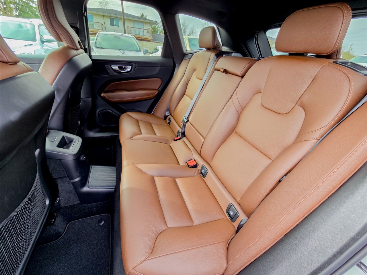 Volvo XC60 Recharge Plug-In Hybrid  2024