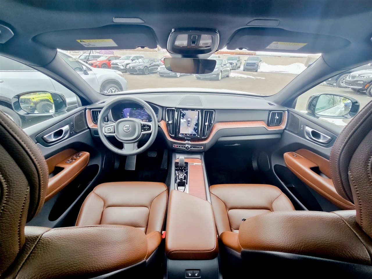 Volvo XC60 Recharge Plug-In Hybrid  2024