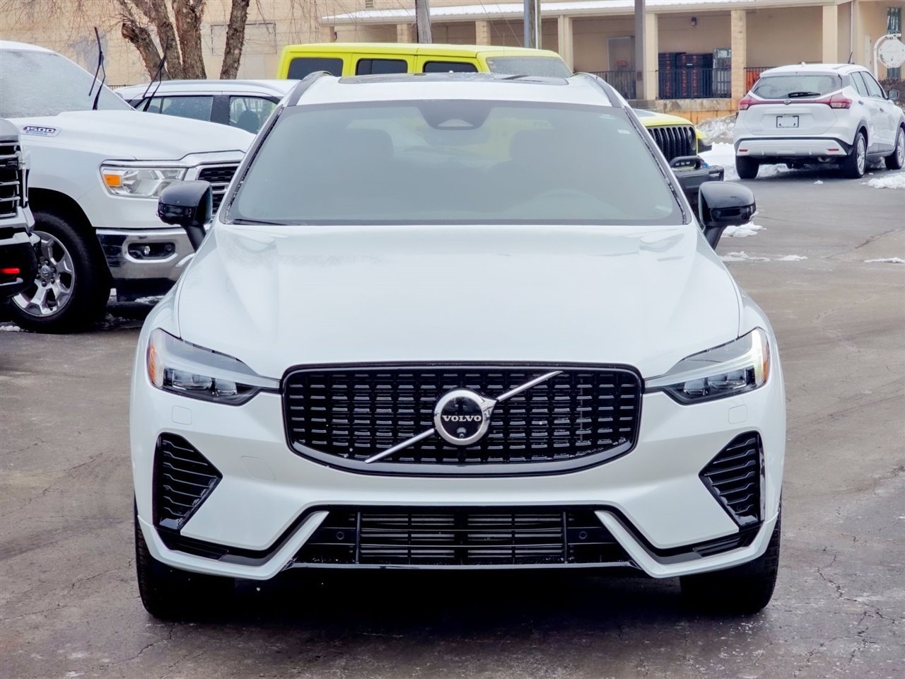 Volvo XC60 Recharge Plug-In Hybrid  2024