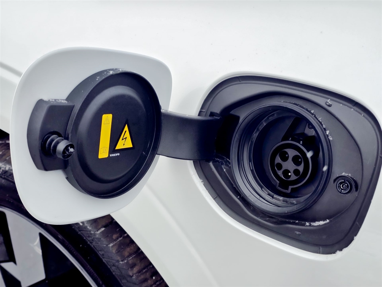 Volvo XC60 Recharge Plug-In Hybrid  2024