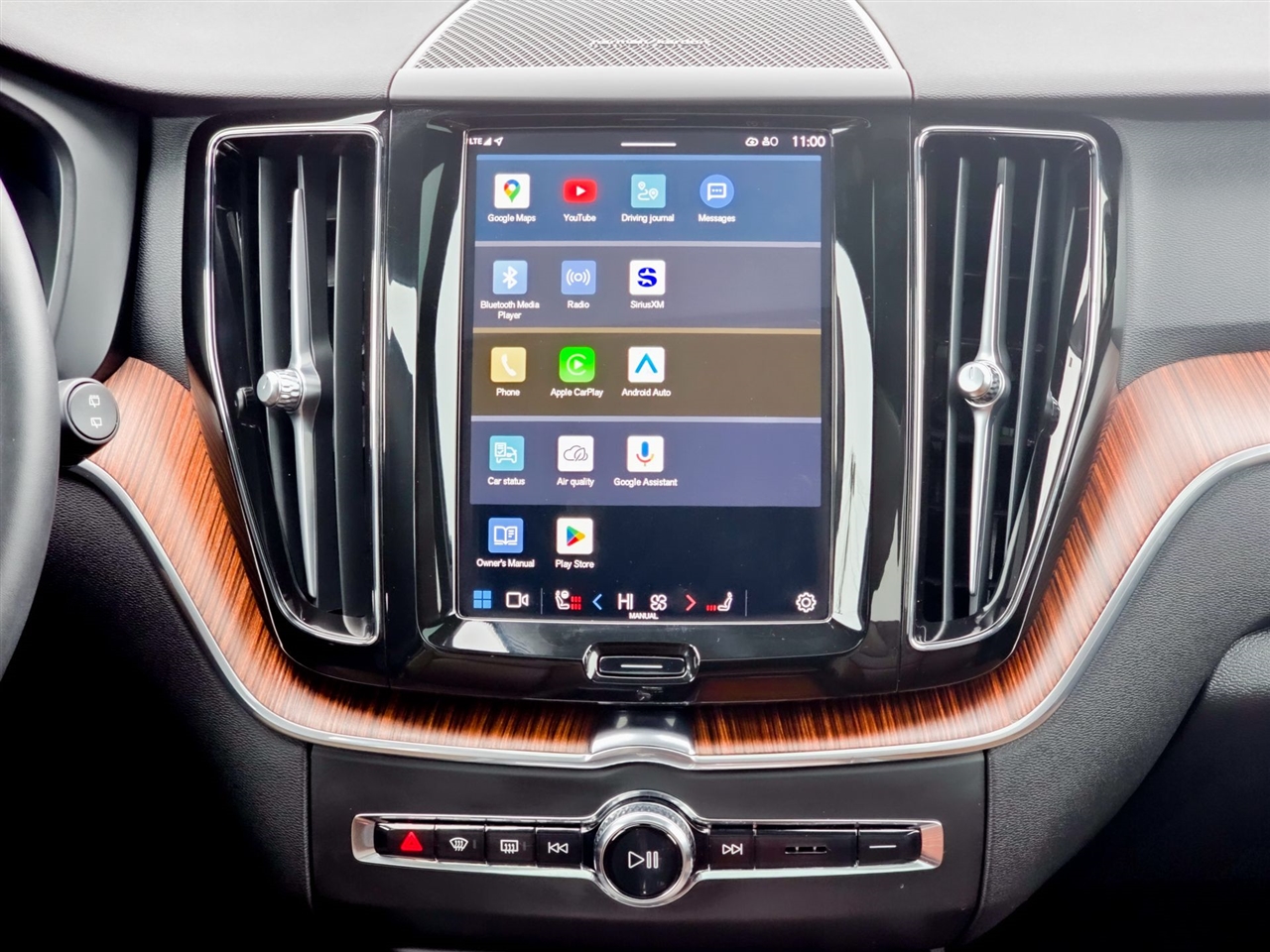 Volvo XC60 Recharge Plug-In Hybrid  2024