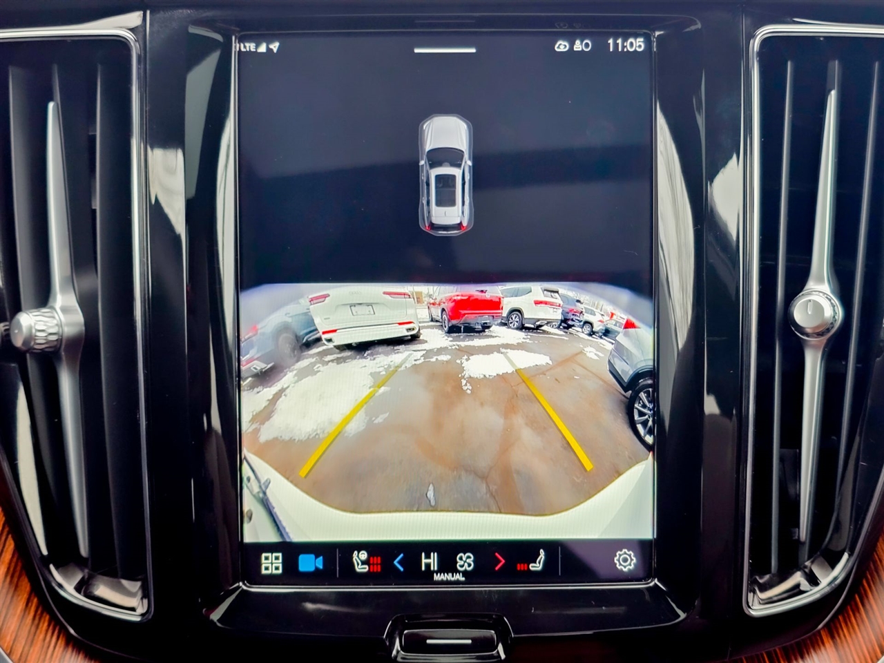 Volvo XC60 Recharge Plug-In Hybrid  2024