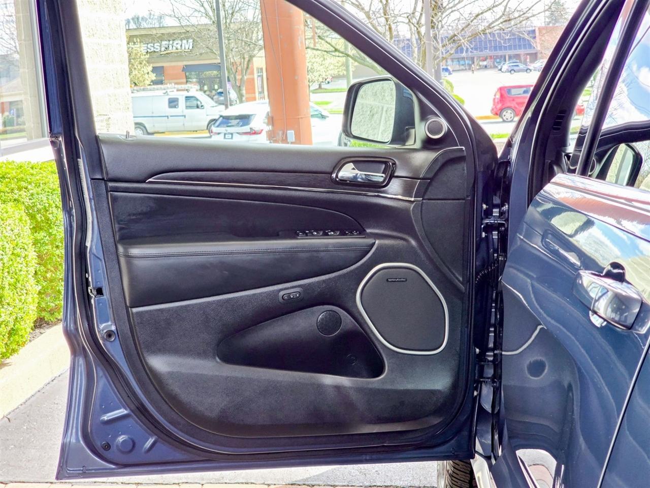 Jeep Grand Cherokee  2021