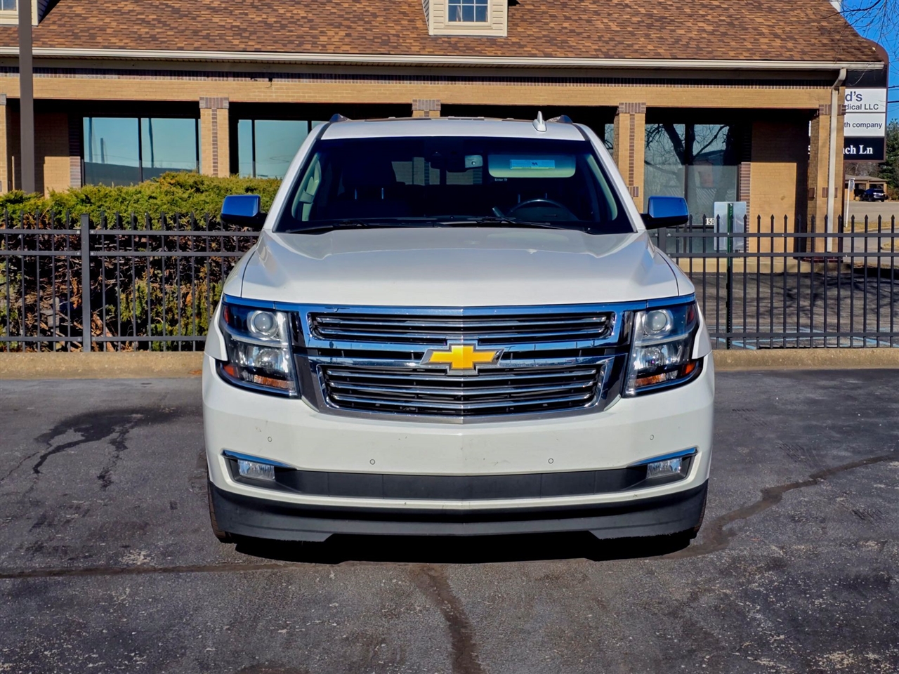 Chevrolet Suburban  2019