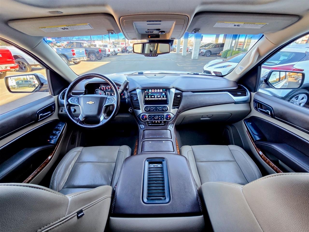 Chevrolet Suburban  2019