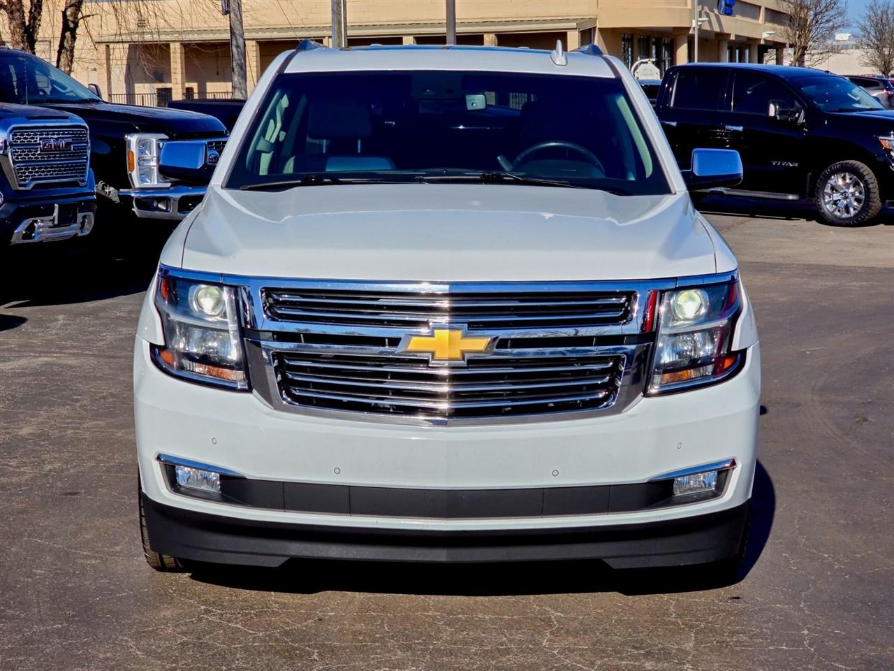Chevrolet Suburban  2019