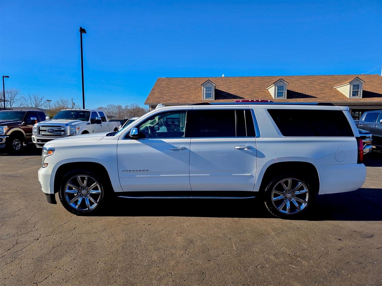 Chevrolet Suburban  2019