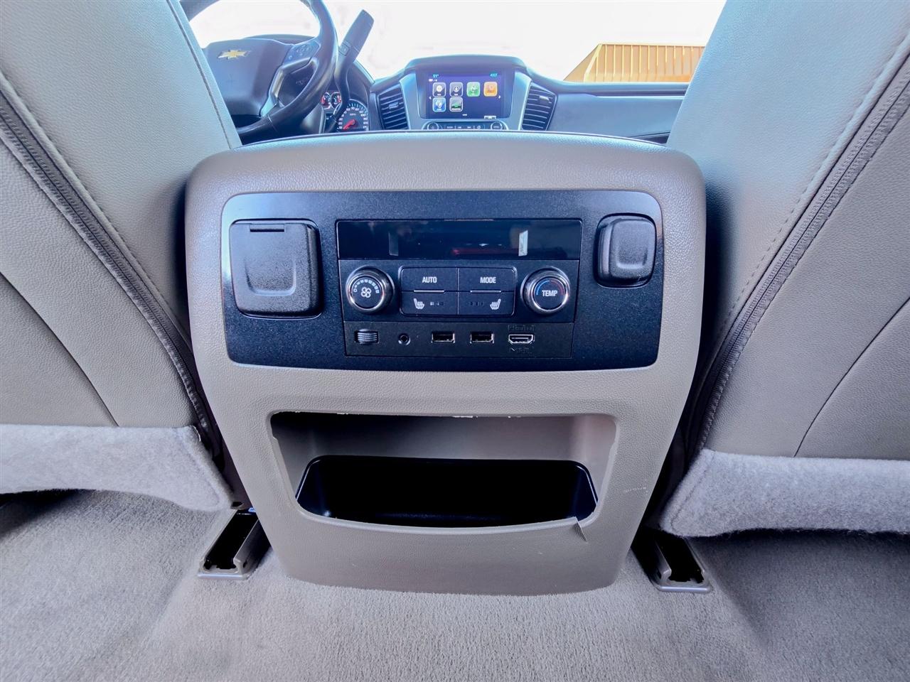 Chevrolet Suburban  2019