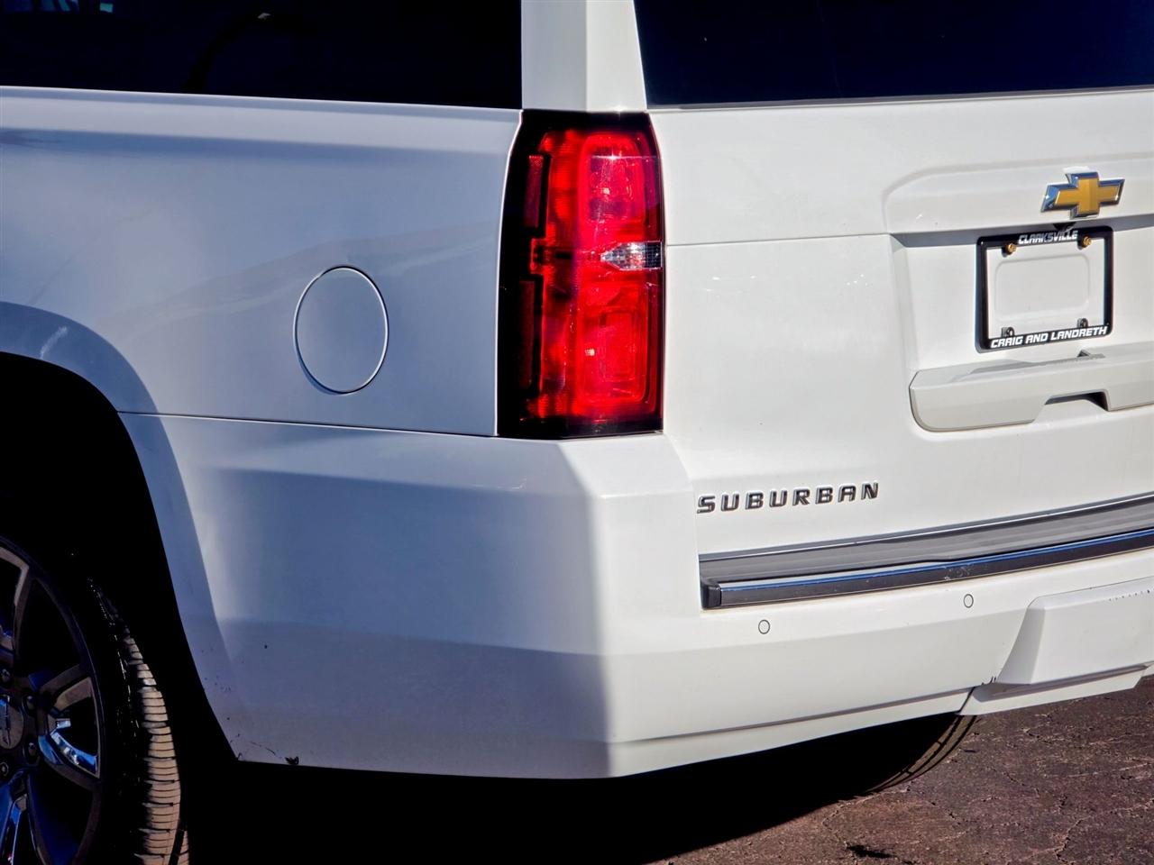 Chevrolet Suburban  2019
