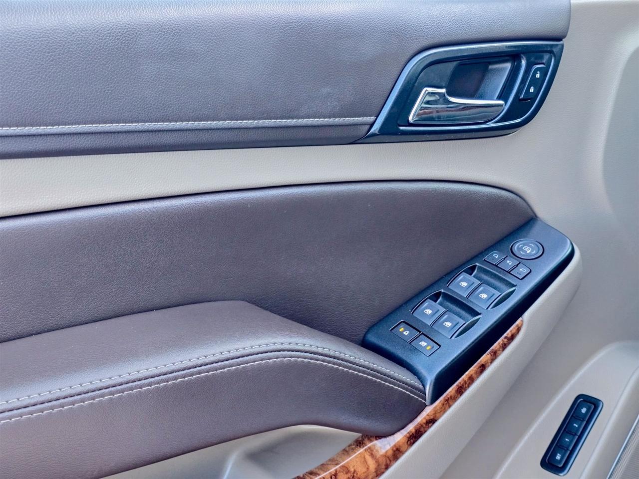 Chevrolet Suburban  2019