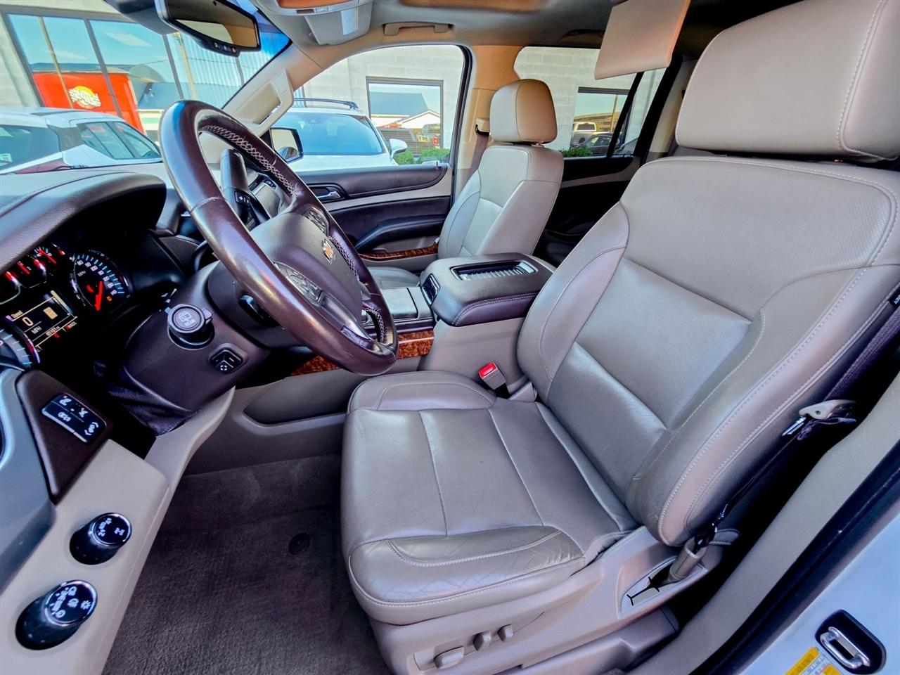 Chevrolet Suburban  2019