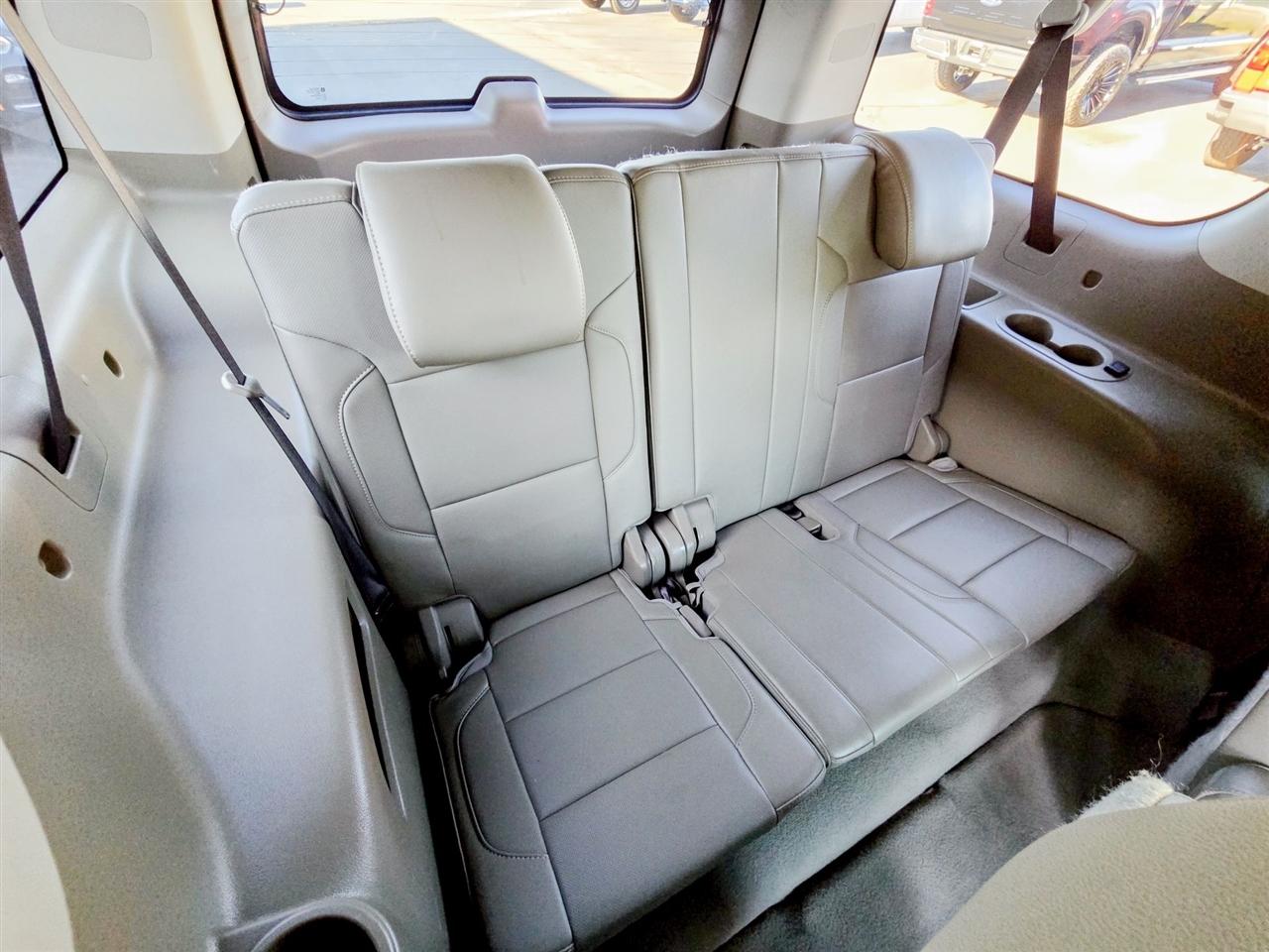 Chevrolet Suburban  2019