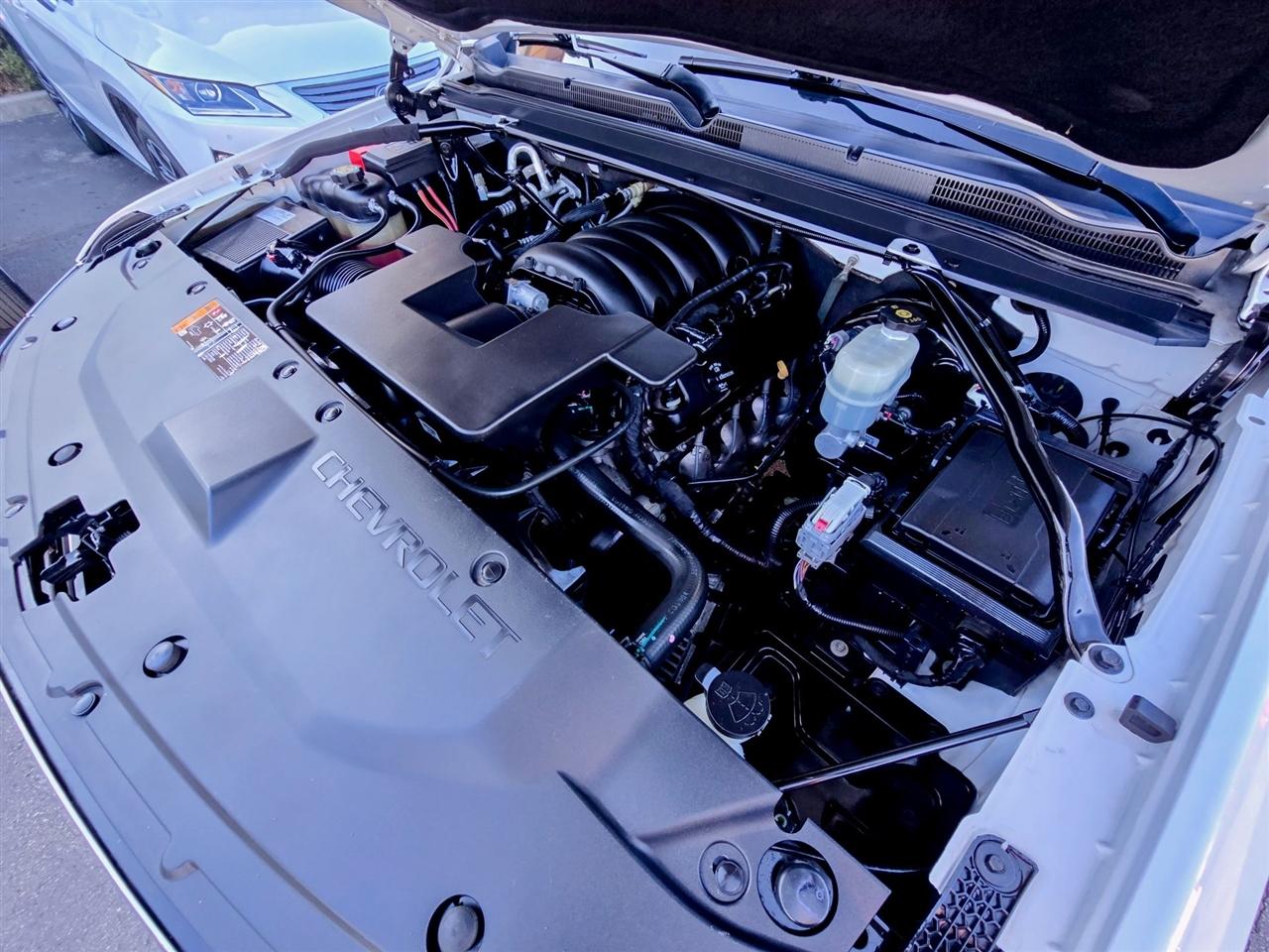 Chevrolet Suburban  2019