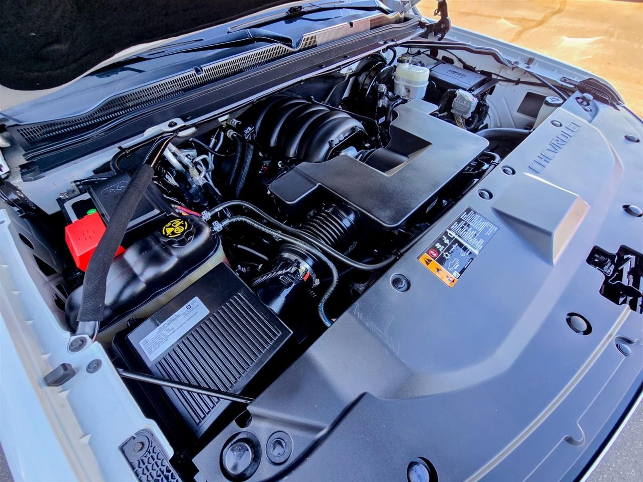 Chevrolet Suburban  2019