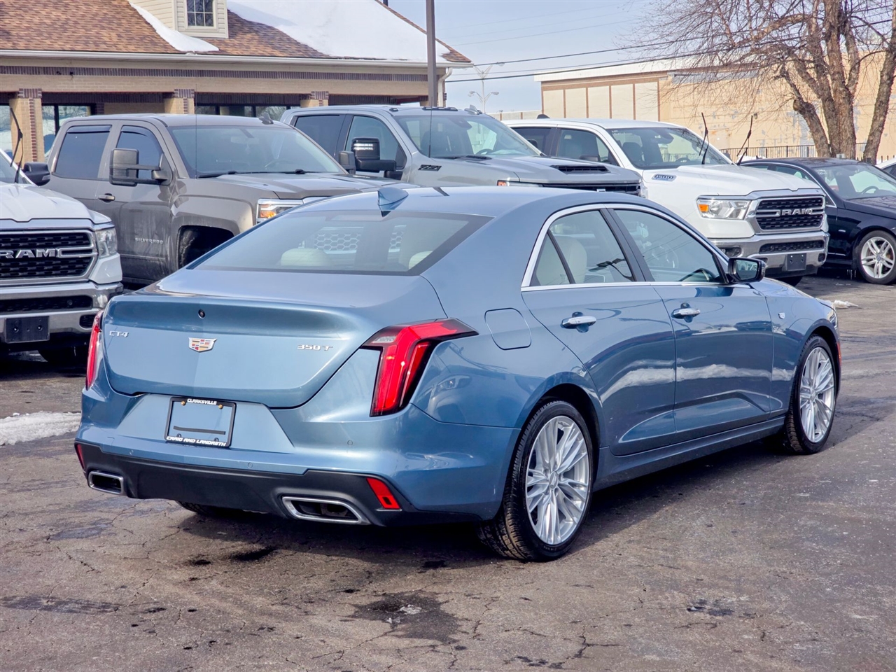 Cadillac CT4  2023