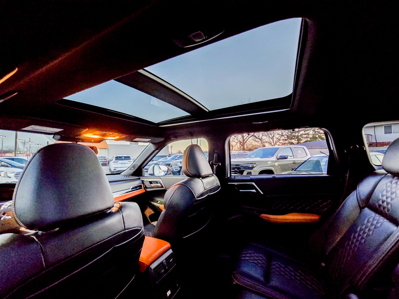 Mitsubishi Outlander  2024