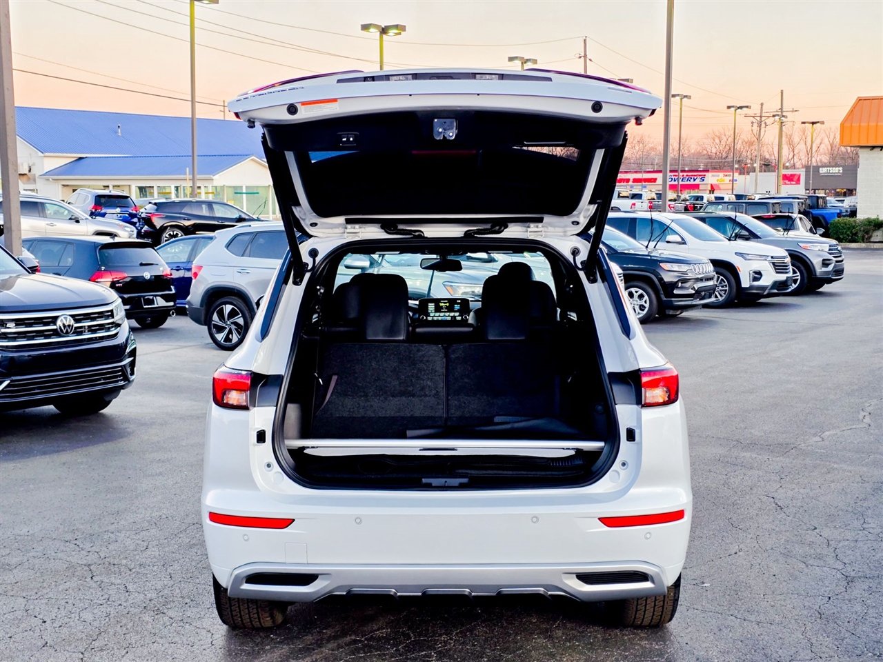 Mitsubishi Outlander  2024