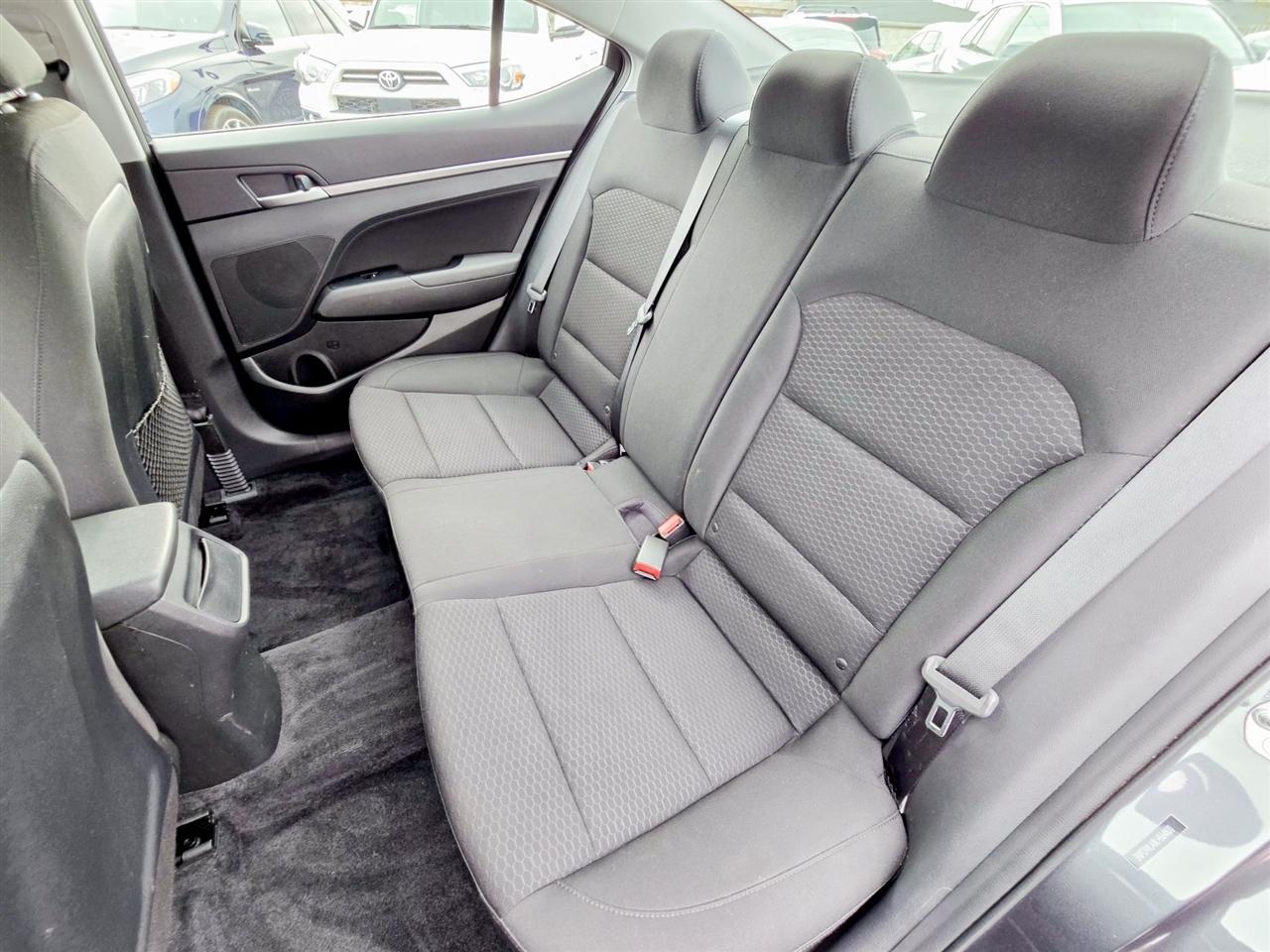 Hyundai Elantra  2020