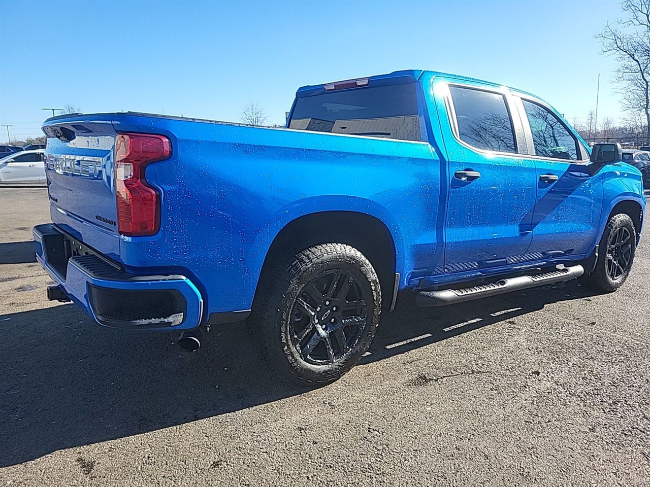 Chevrolet Silverado 1500  2025