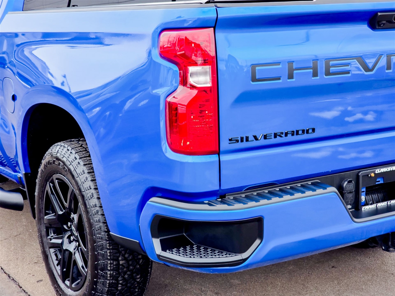 Chevrolet Silverado 1500  2025