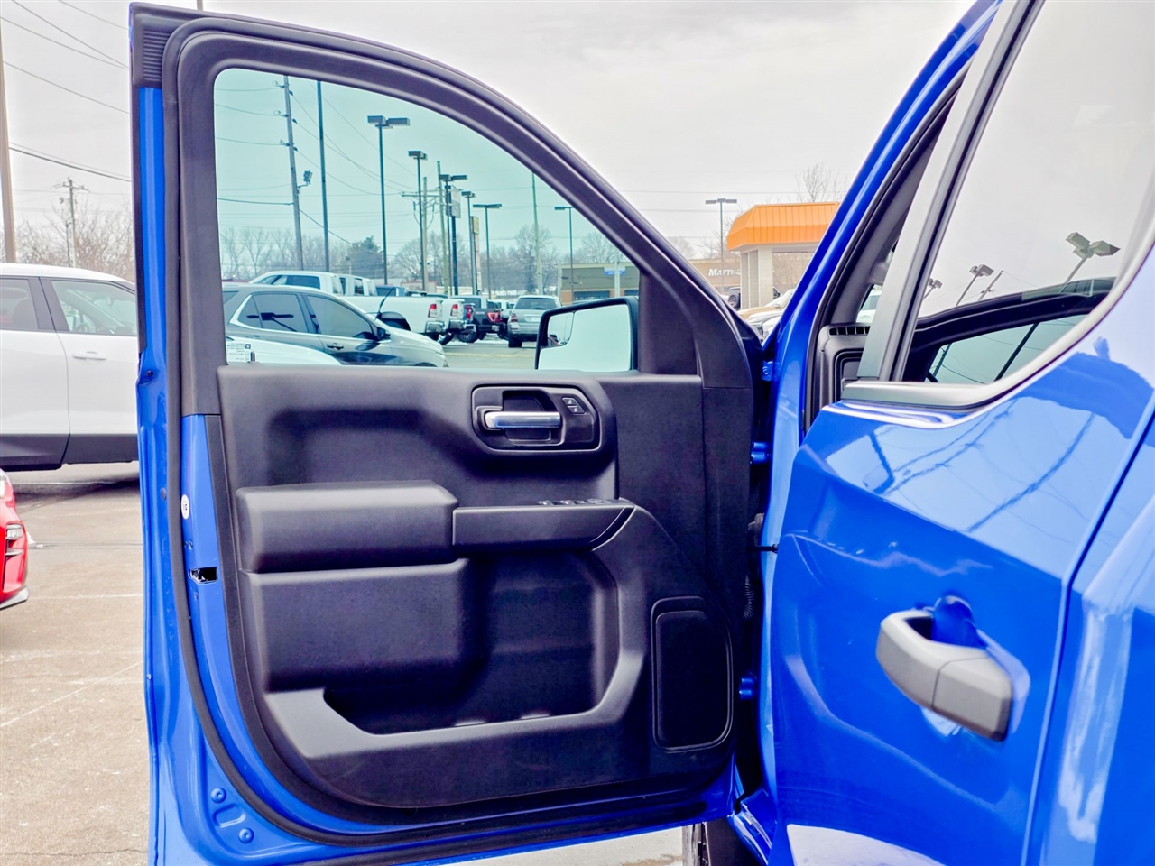 Chevrolet Silverado 1500  2025