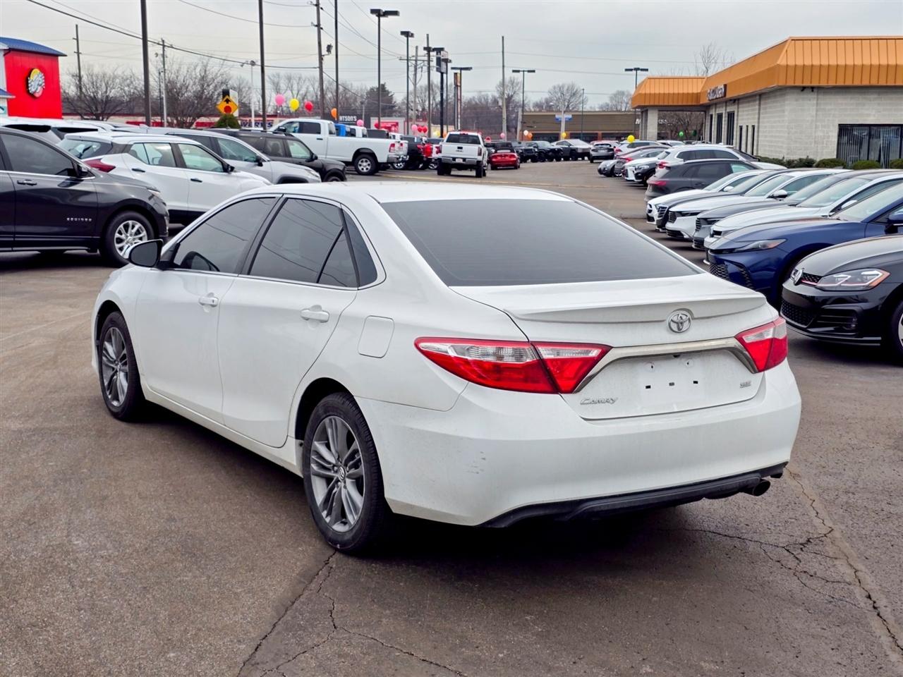 Toyota Camry  2017