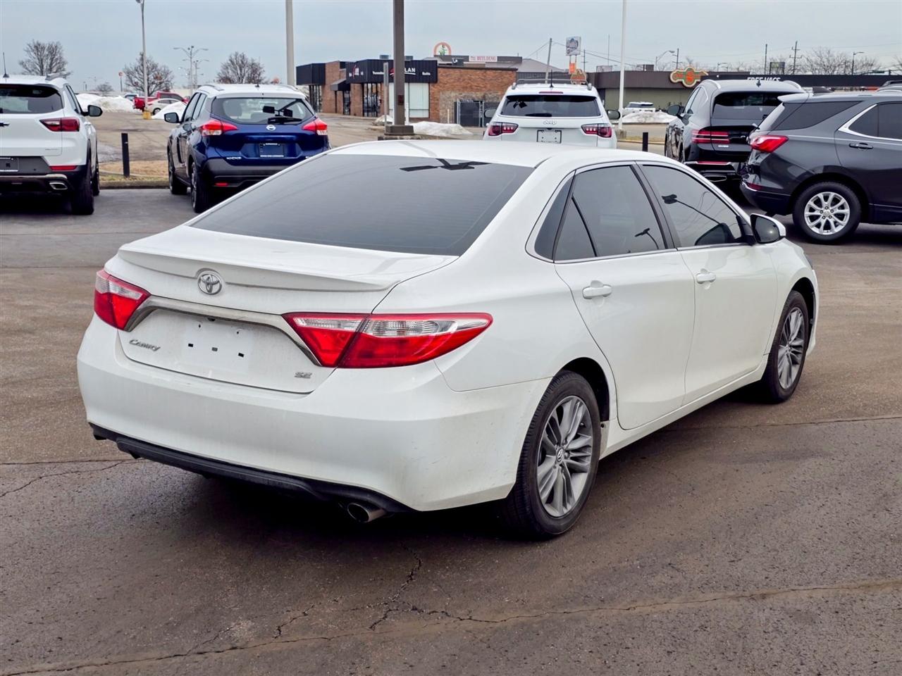 Toyota Camry  2017