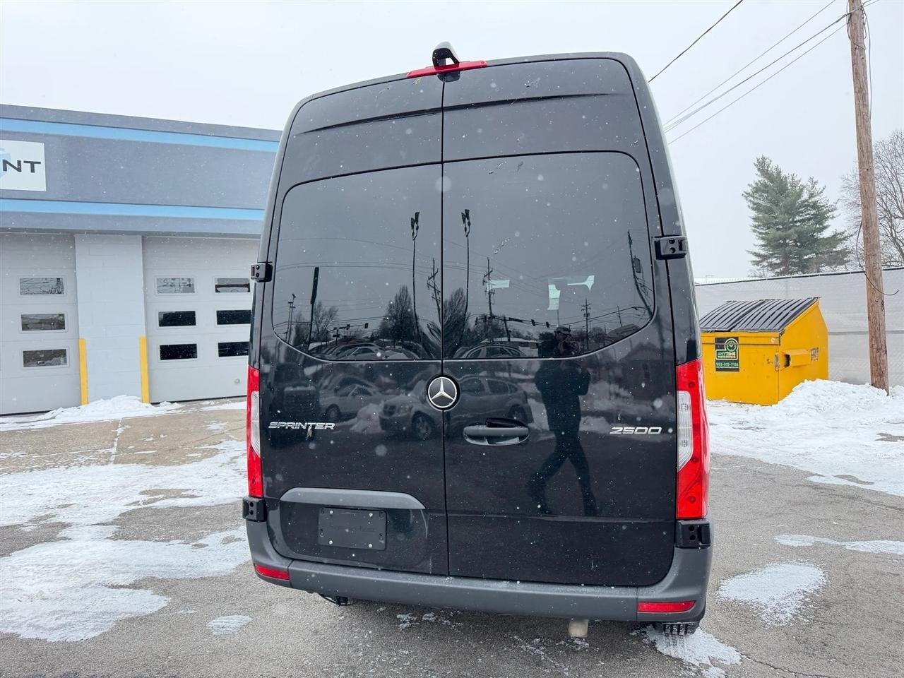 Mercedes-Benz Sprinter Passenger Van  2024