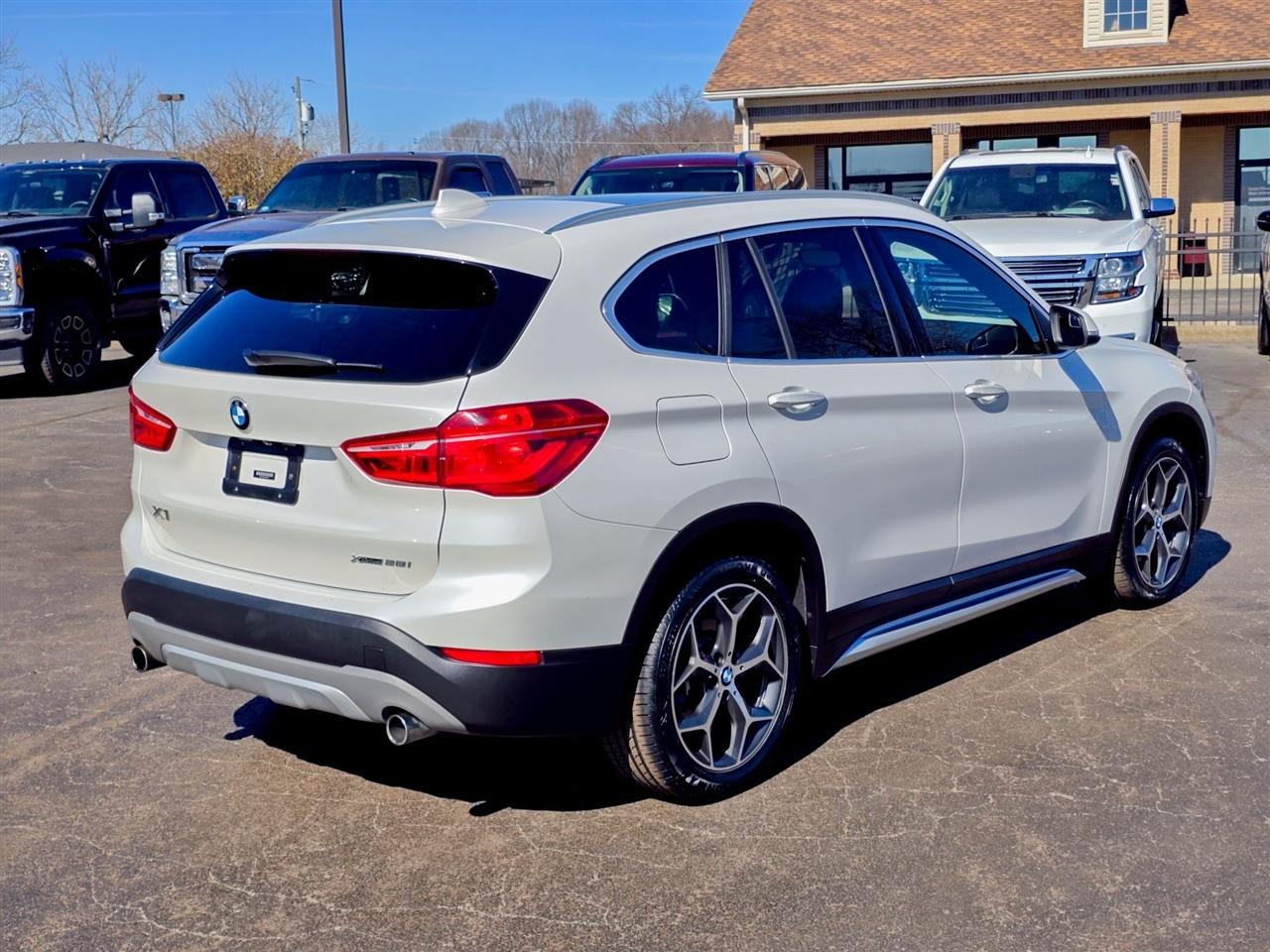 BMW X1  2018