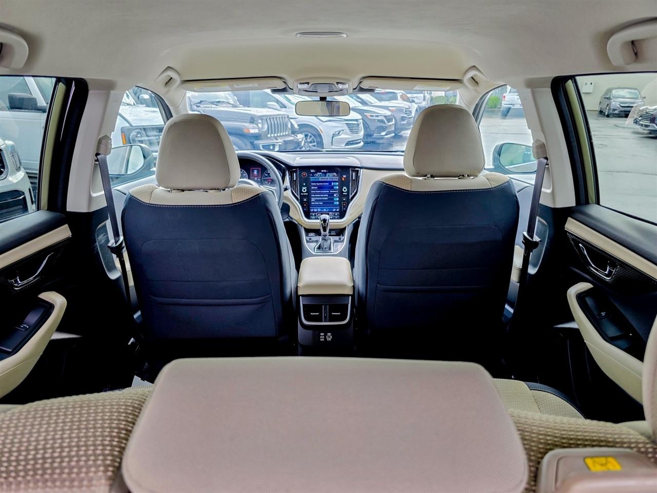 Subaru Outback  2023